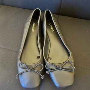 Black Express flats